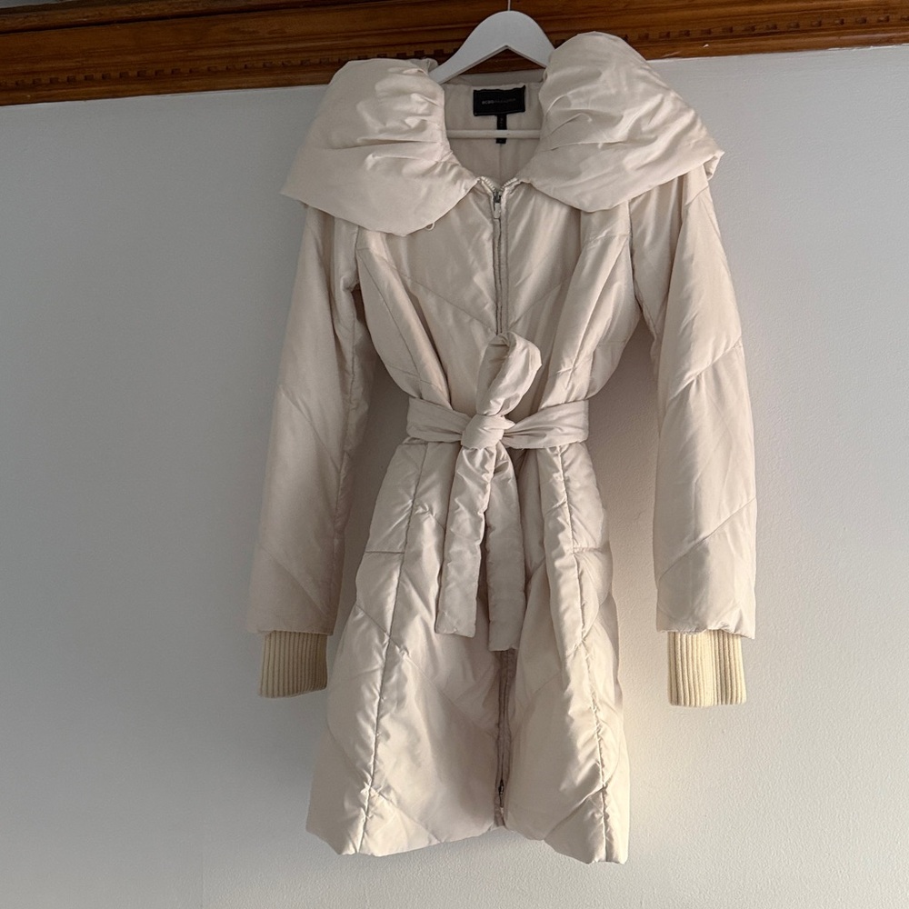 BGBG Maxazria Elegant Cream Puffer Women's Coat